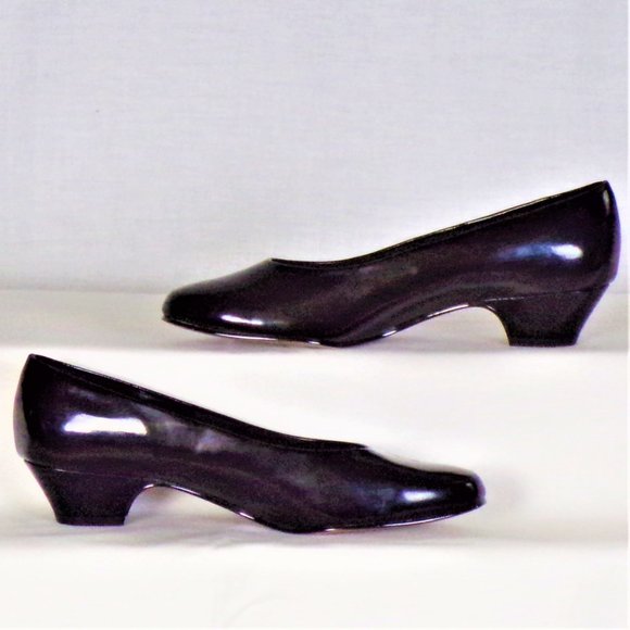 SOFT STYLE BY HUSH PUPPIES 8W black pumps - Picture 2 of 8